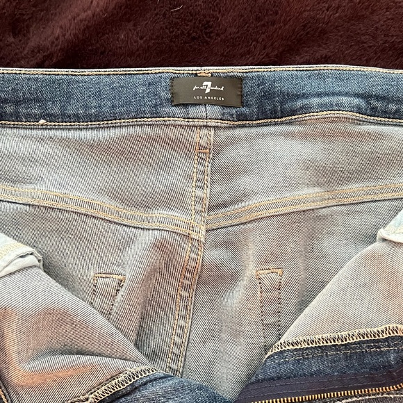 7 For All Mankind Skinny Jeans (High Waist) - Picture 9 of 10